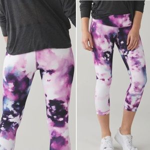Lululemon Blooming Pixie Crop Leggings